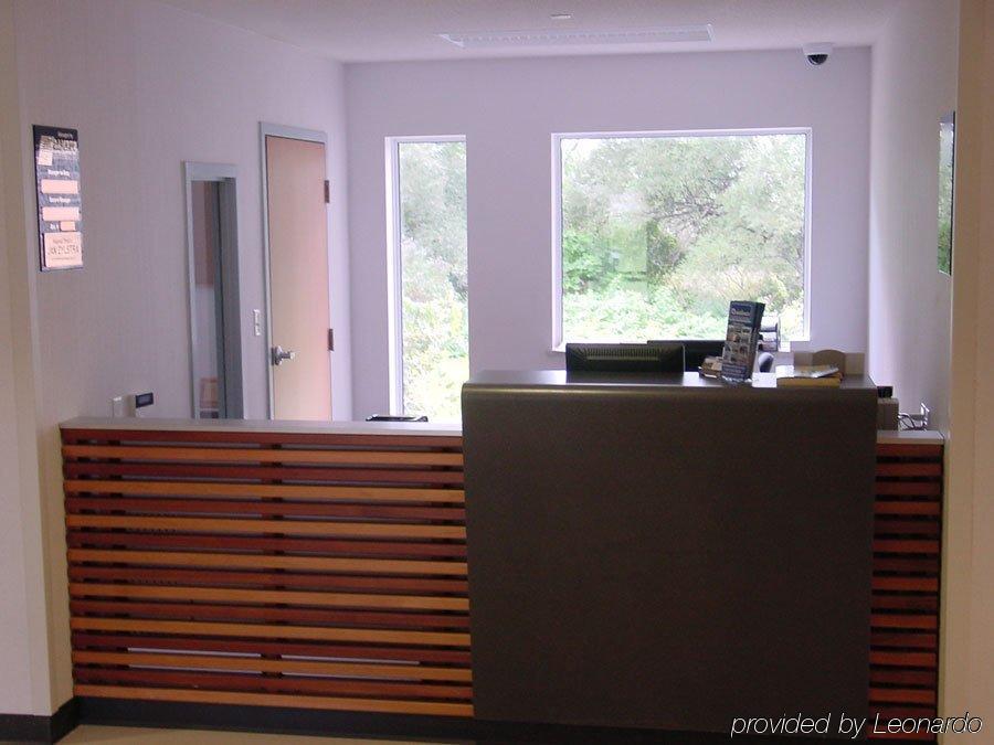 Residence & Conference Centre - Brockville Extérieur photo